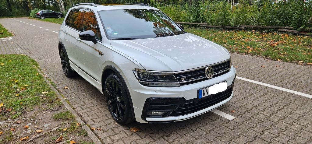 VW Tiguan 52.000 km 30.999 € Fellbach Oeffingen 70736