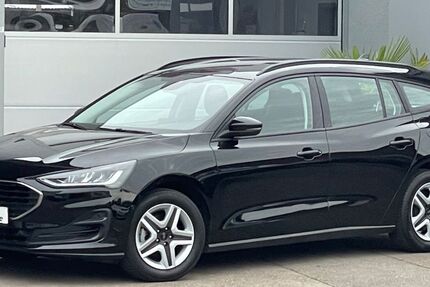 Ford Focus 32.200 km 17.699 € Nürtingen bei Stuttgart 72622