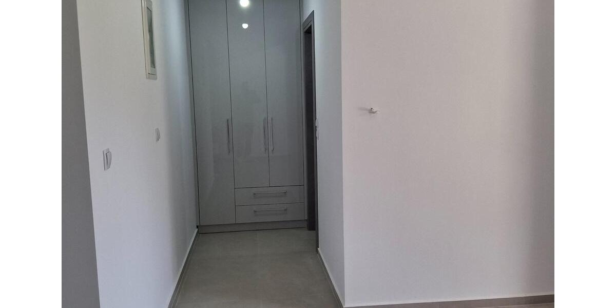 Einfamilienhaus Stuttgart Luginsland - 4 Zimmer, 120 m&sup2;, 179.000&euro; | Angebot:25902737