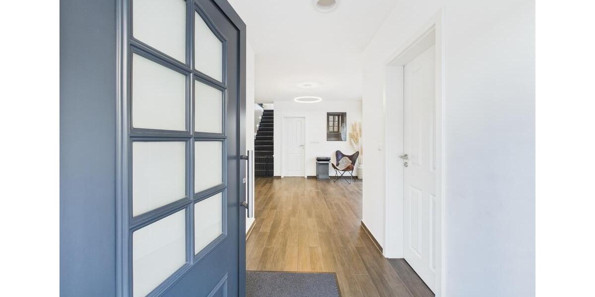 Einfamilienhaus Remseck am Neckar - 6.5 Zimmer, 202 m&sup2;, 965.000&euro; | Angebot:26553777