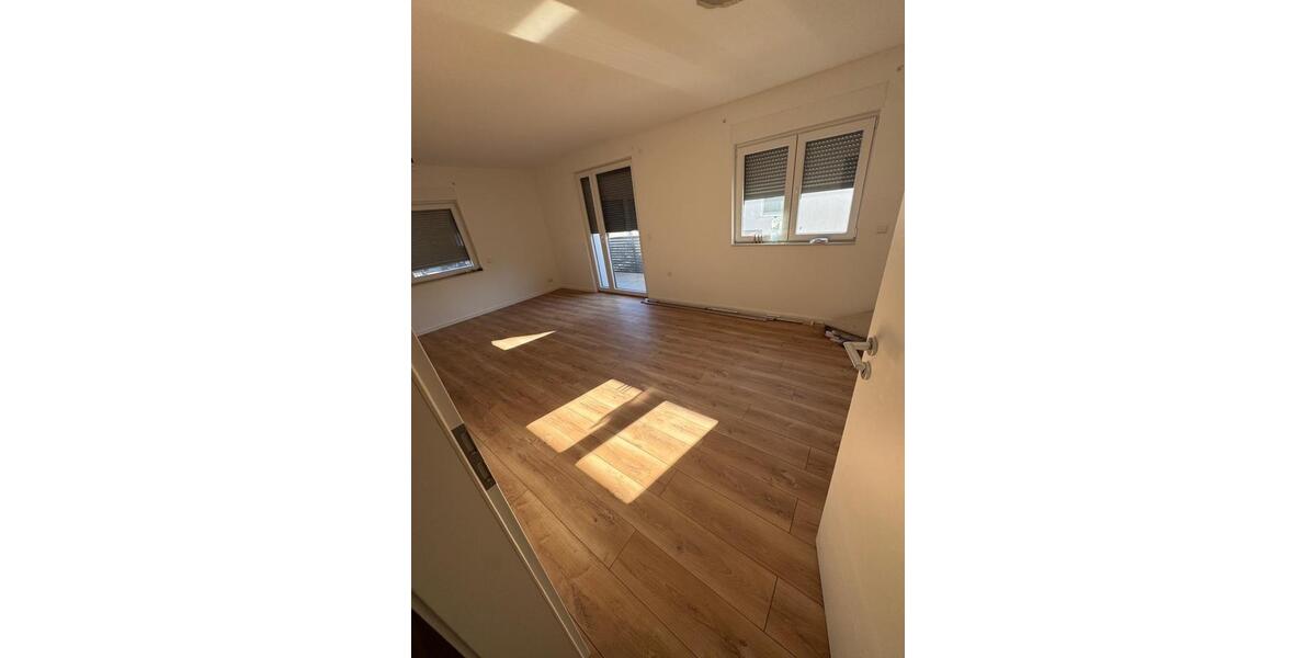Etagenwohnung Gerlingen - 3 Zimmer, 71 m&sup2;, 1.350&euro; | Angebot:26438231