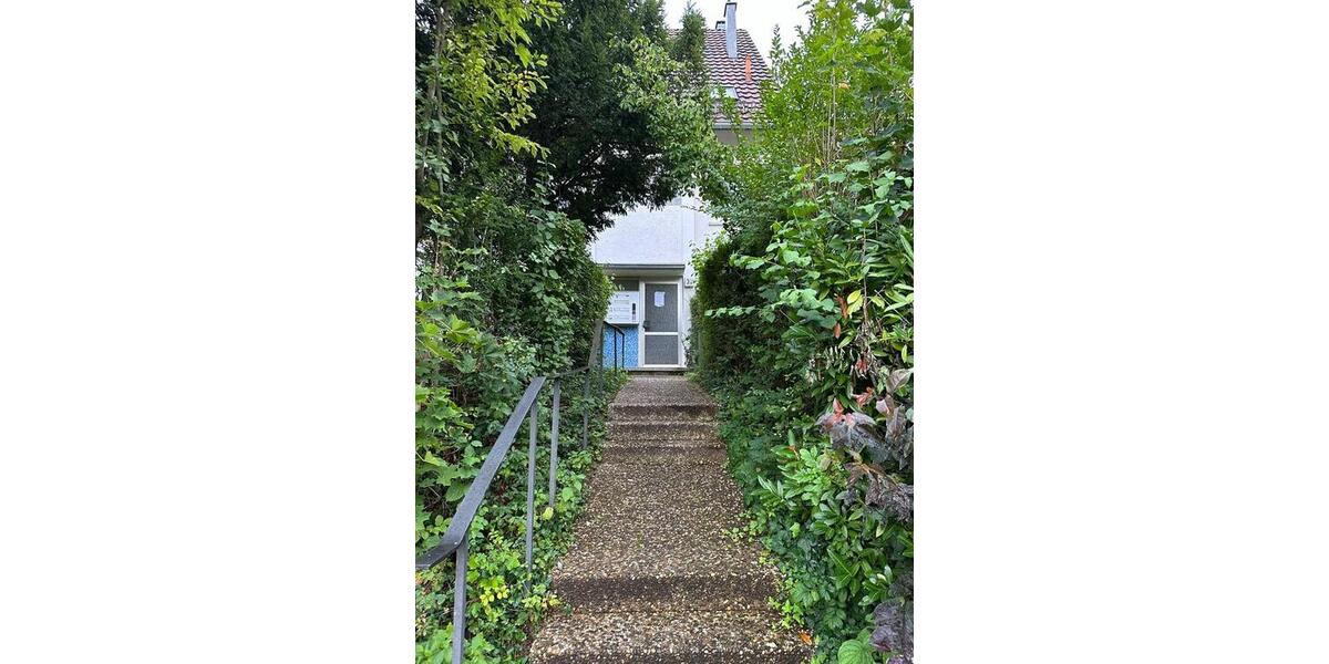 Dachgeschoßwohnung Stuttgart Hedelfingen - 2 Zimmer, 54 m&sup2;, 219.000&euro; | Angebot:23928181