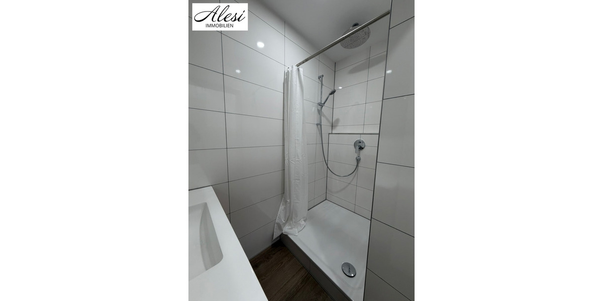 Etagenwohnung Stuttgart Ost - 2 Zimmer, 50 m&sup2;, 265.000&euro; | Angebot:24319697