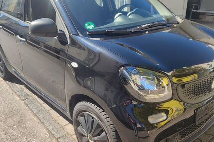 Smart ForFour 81.412 km 6.490 &euro; Stuttgart 70327