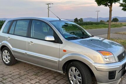 Ford Fusion 47.000 km 6.500 &euro; Kusterdingen 72127
