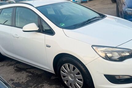 Opel Astra 144.000 km 5.200 &euro; Sindelfingen 71065