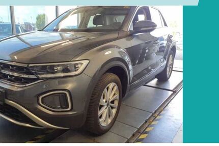 VW T-Roc 41.359 km 24.390 &euro; Calw 75365