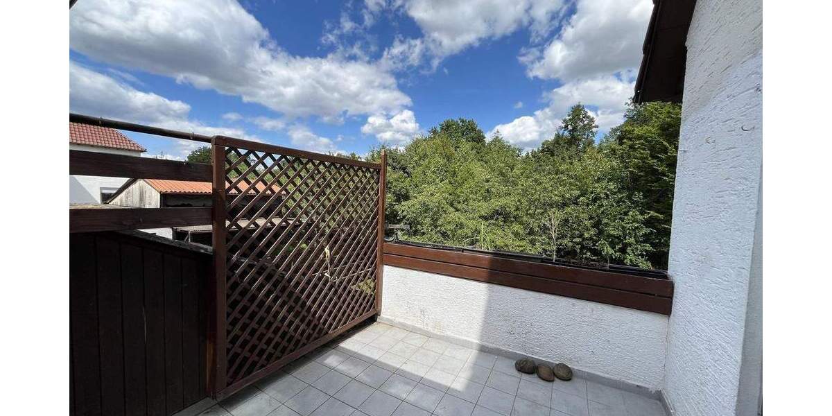 Mehrfamilienhaus, Wohnhaus Steinenbronn - 6 Zimmer, 208 m&sup2;, 699.000&euro; | Angebot:24567223