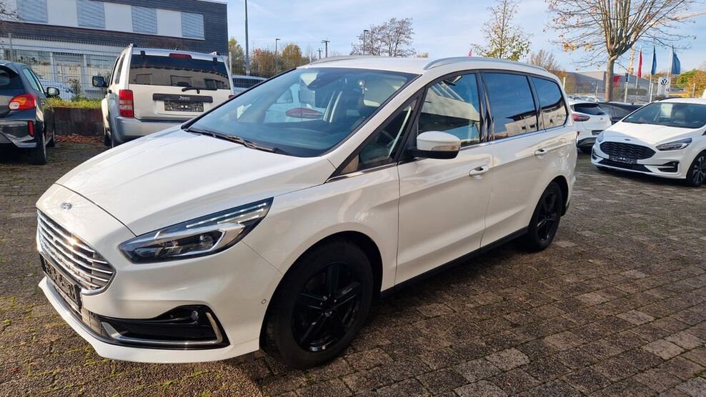Ford Galaxy 85.000 km 24.900 € Ludwigsburg 71634