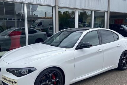 Alfa Romeo Giulia 2.800 km 54.990 € Asperg 71679