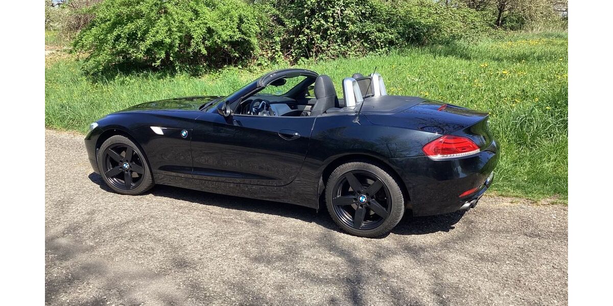 BMW Z4 64.000 km 21.700 &euro; Waiblingen 71332