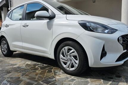 Hyundai i10 30.000 km 11.990 &euro; Filderstadt 70794