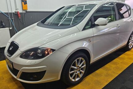 Seat Altea 126.000 km 7.999 € Waiblingen 71334