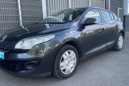 Renault Megane 150.000 km 4.300 € Holzgerlingen 71088