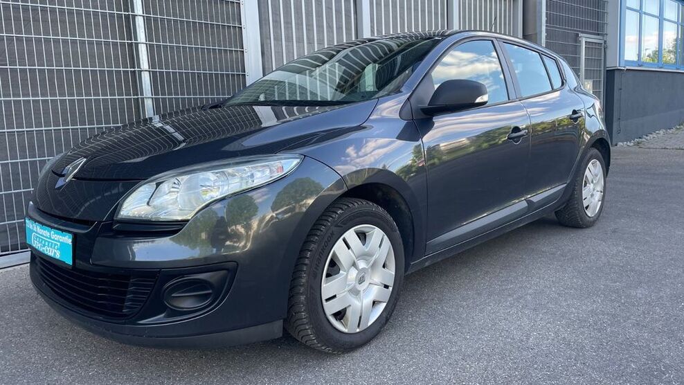 Renault Megane 150.000 km 4.300 € Holzgerlingen 71088