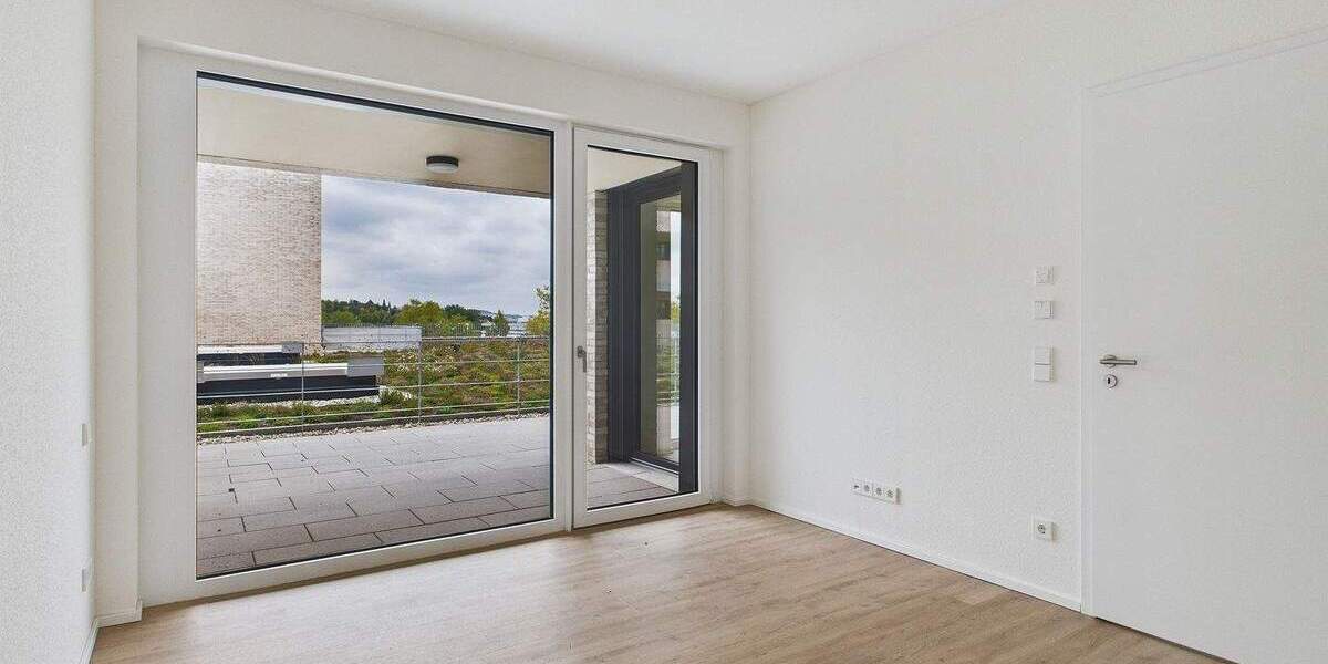 Etagenwohnung Sindelfingen Ost - 2 Zimmer, 71 m&sup2;, 1.330&euro; | Angebot:23222152