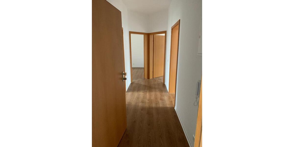 Etagenwohnung Esslingen am Neckar - 3 Zimmer, 63 m&sup2;, 660&euro; | Angebot:26383055