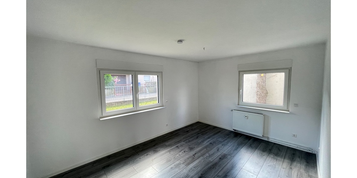 Freistehendes 2-Familienhaus - ideal für Familien oder Handwerker in Remseck-Hochberg 6 zimmer