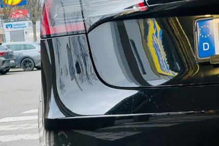 Tesla Model 3 52.500 km 29.600 &euro; Reutlingen 72760