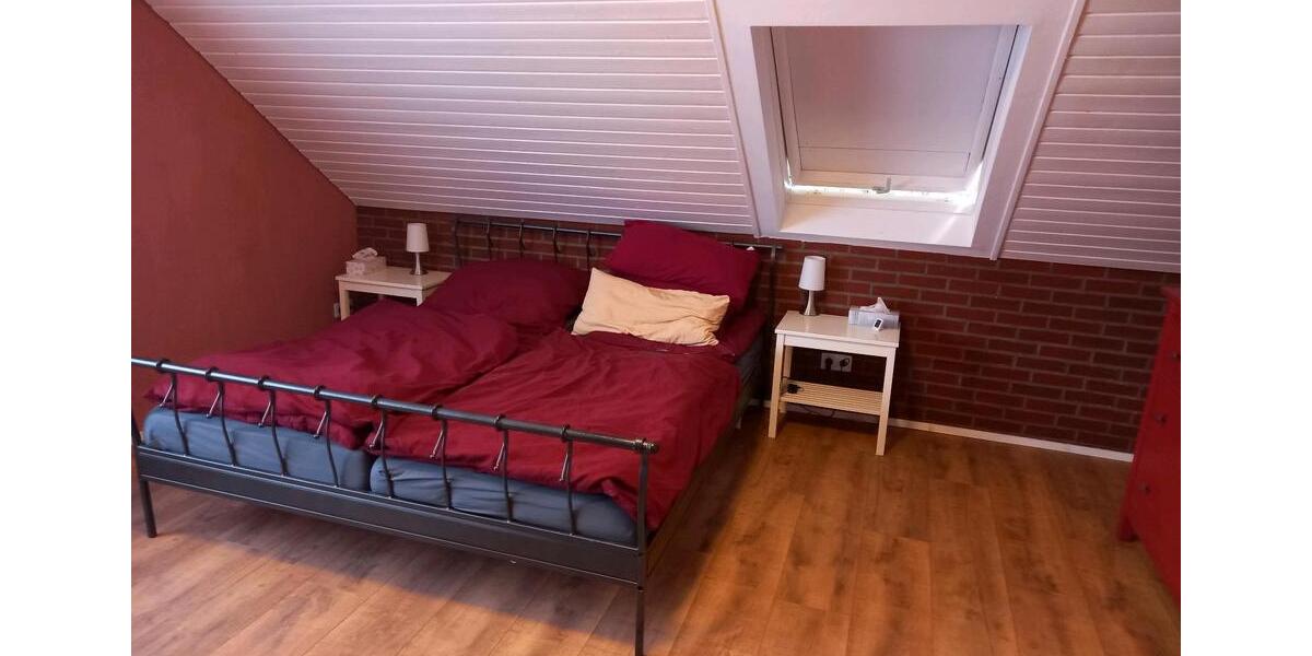 Dachgeschoßwohnung Ludwigsburg Oßweil - 3 Zimmer, 99 m&sup2;, 1.425&euro; | Angebot:27611632