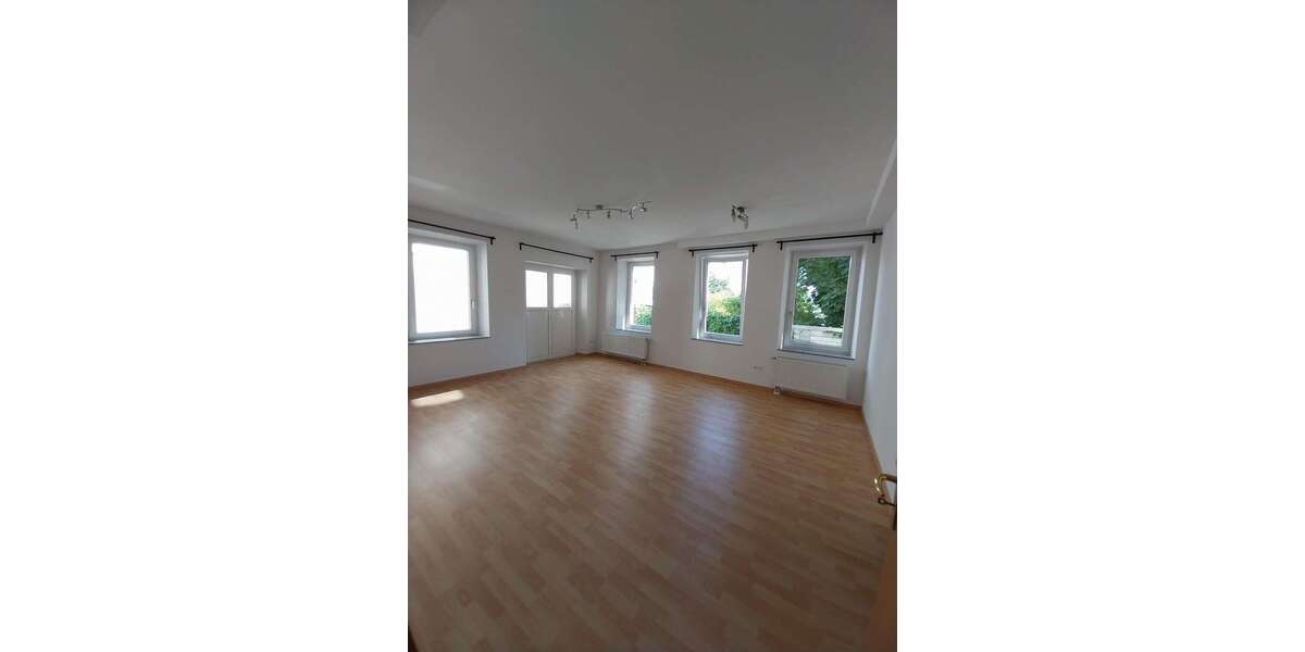 Etagenwohnung Stuttgart Rosenberg - 4 Zimmer, 144 m&sup2;, 1.960&euro; | Angebot:27069146