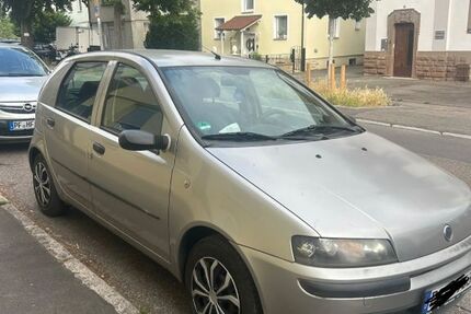 Fiat Punto 68.000 km 900 &euro; Mühlacker 75417
