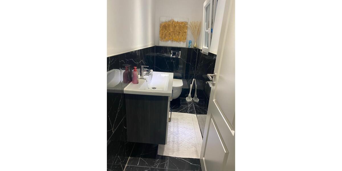 Doppelhaushälfte Möglingen - 6 Zimmer, 146 m&sup2;, 2.300&euro; | Angebot:26448103