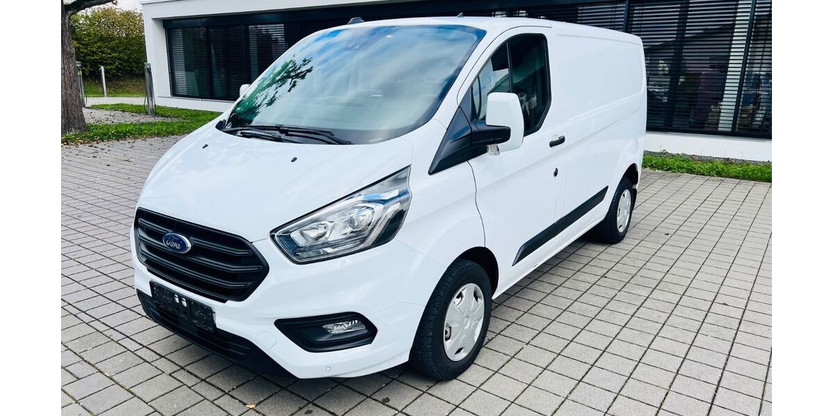 Ford Transit Custom 211.000 km 12.490 &euro; Holzgerlingen 71088