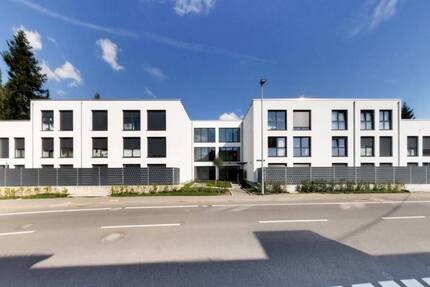 zur Miete, Gepflegtes, möbliertes Mikroappartement mit Sonniger Terrasse 1 zimmer