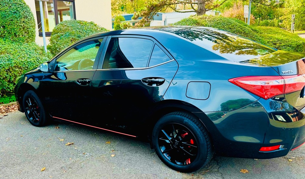 Toyota Corolla 142.000 km 12.800 &euro; Herrenberg 71083