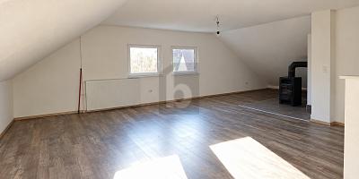 EIN ZUHAUSE ZUM WOHLFÜHLEN MIT GARTENIDYLLE - Einfamilienhaus Wildberg | Angebot:27607810
