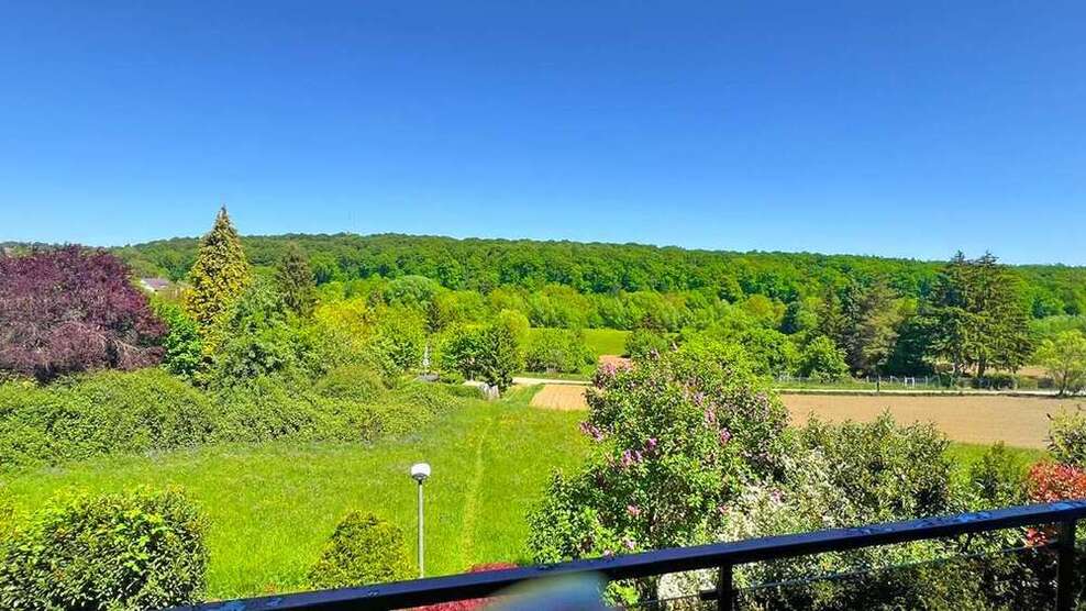 Haus zum Kaufen in Stuttgart 1.150.000 € 202 m²