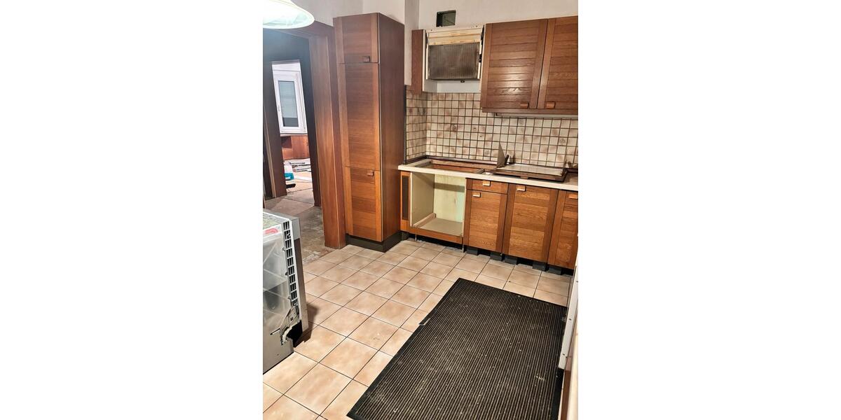 Einfamilienhaus Sindelfingen Eichholz - 4 Zimmer, 140 m&sup2;, 1.500&euro; | Angebot:24654081