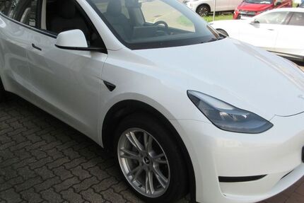 Tesla Model Y 87.000 km 29.500 &euro; Niefern-Öschelbronn 75223
