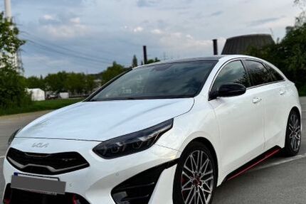 Kia pro ceed / ProCeed 77.000 km 20.990 &euro; Esslingen am Neckar 73728