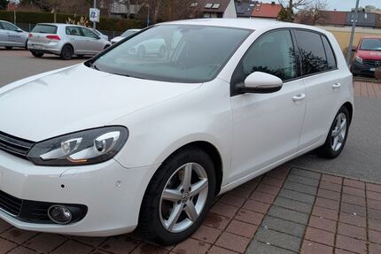 VW Golf 126.000 km 5.799 &euro; Leonberg 71229