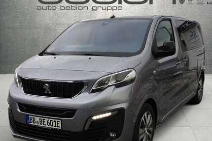 Peugeot Traveller 4.604 km 40.900 € Magstadt 71106