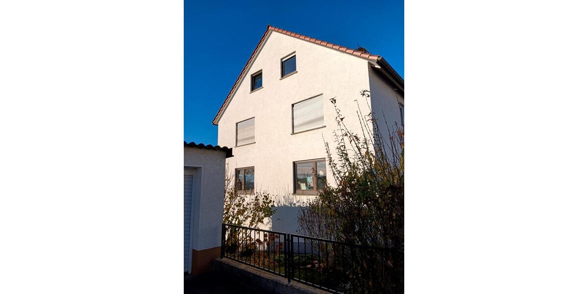 Etagenwohnung Altbach - 5.5 Zimmer, 104 m&sup2;, 299.000&euro; | Angebot:27180756