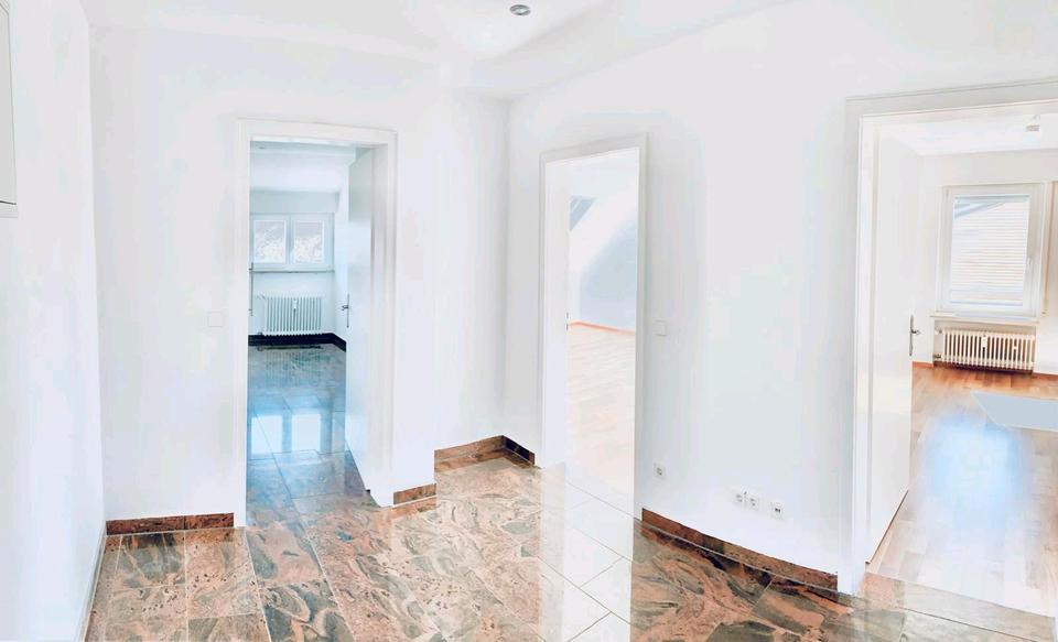 Etagenwohnung Stuttgart Bopser - 2 Zimmer, 70 m&sup2;, 1.250&euro; | Angebot:24598429