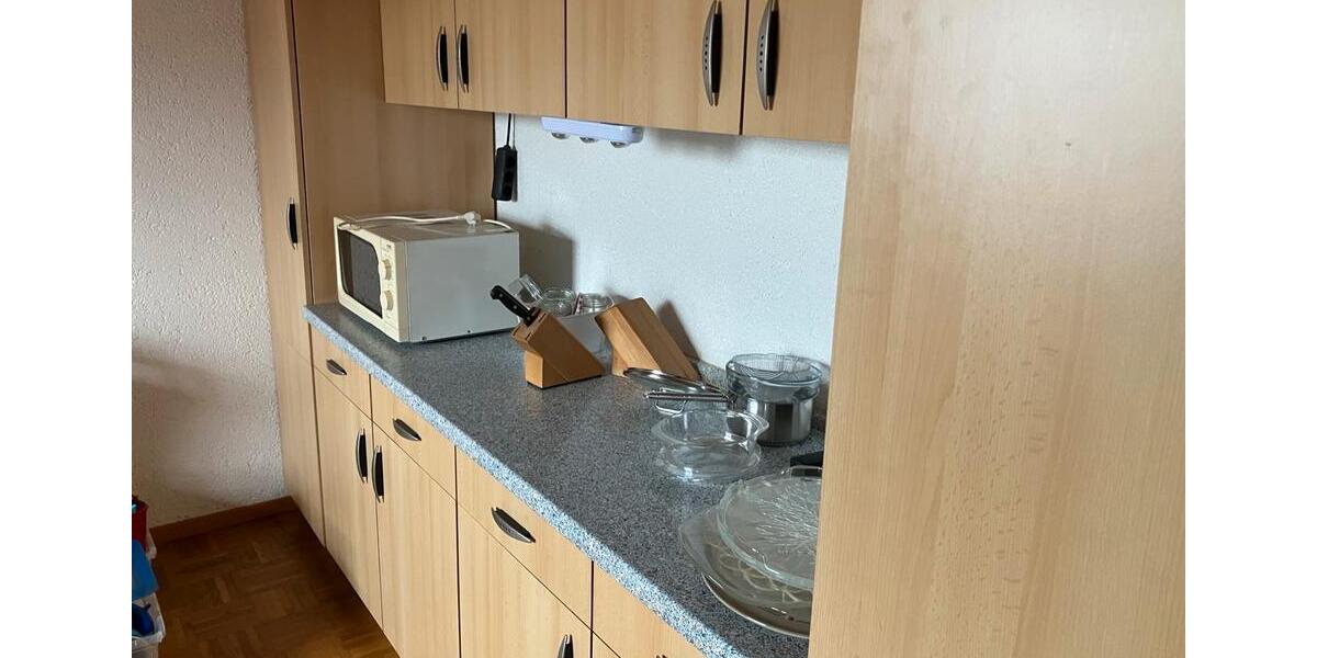 Etagenwohnung Sachsenheim - 4 Zimmer, 80 m&sup2;, 1.000&euro; | Angebot:24815031