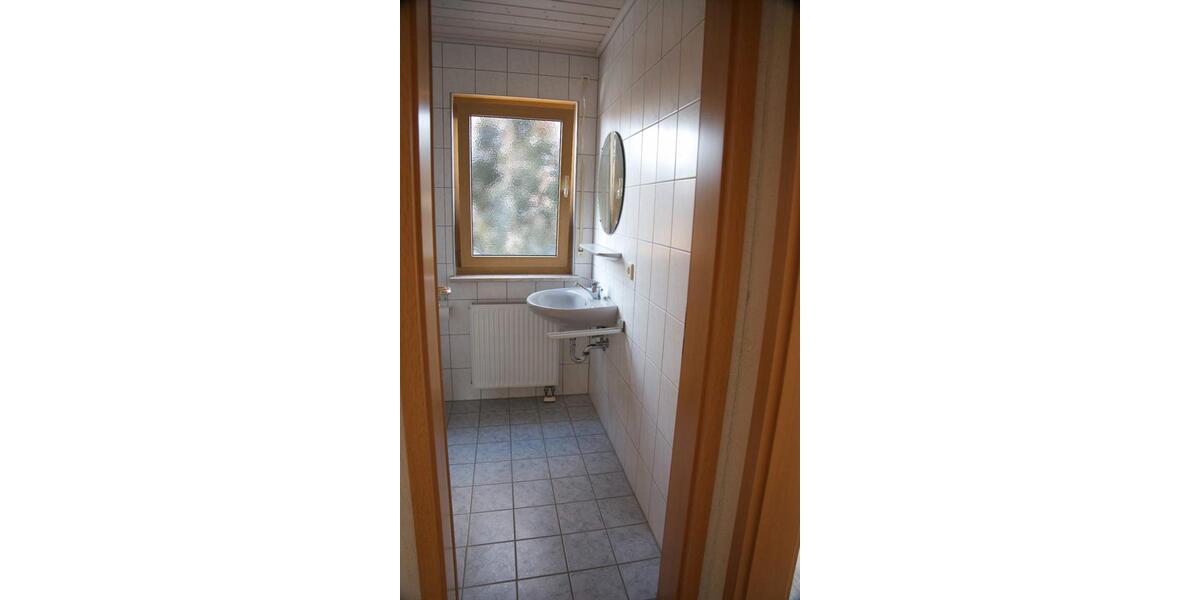 Einfamilienhaus Herrenberg - 6 Zimmer, 129 m&sup2;, 650.000&euro; | Angebot:27223016