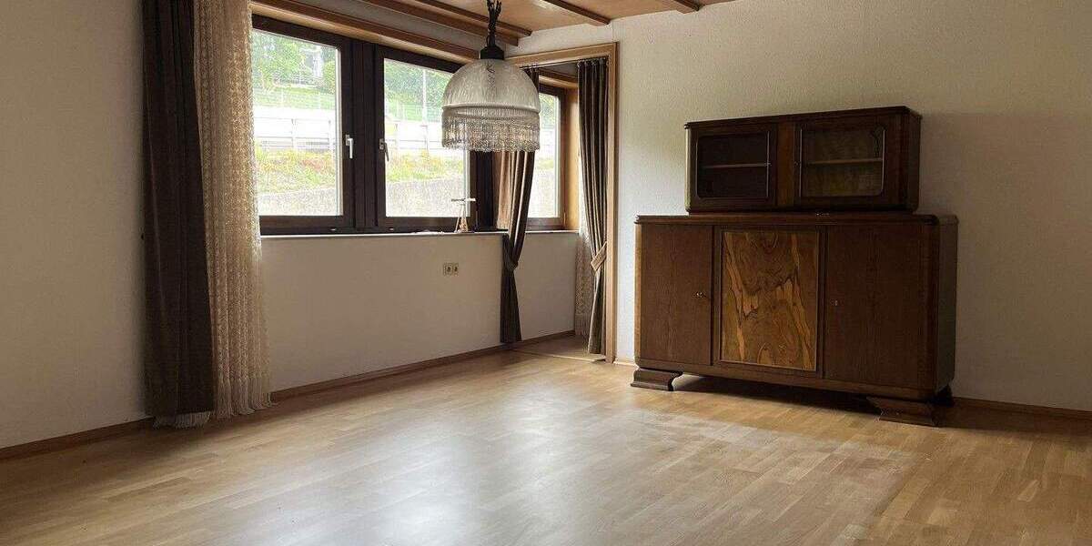 Einfamilienhaus Calw - 1 Zimmer, 267 m&sup2;, 980.000&euro; | Angebot:24822622