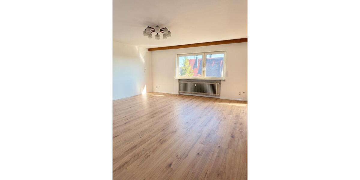 Etagenwohnung Rutesheim - 5 Zimmer, 123 m&sup2;, 1.250&euro; | Angebot:26007794