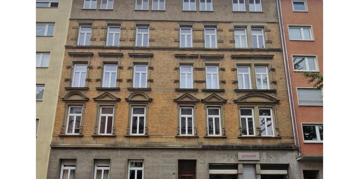 Dachgeschoßwohnung Stuttgart Stuttgart-West - 2.5 Zimmer, 42 m&sup2;, 250.000&euro; | Angebot:26089209