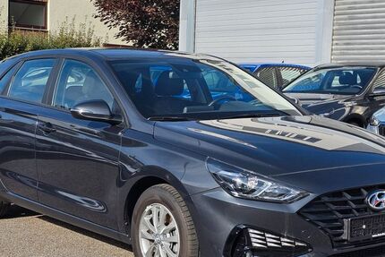 Hyundai i30 29.650 km 15.950 € Leonberg 71229