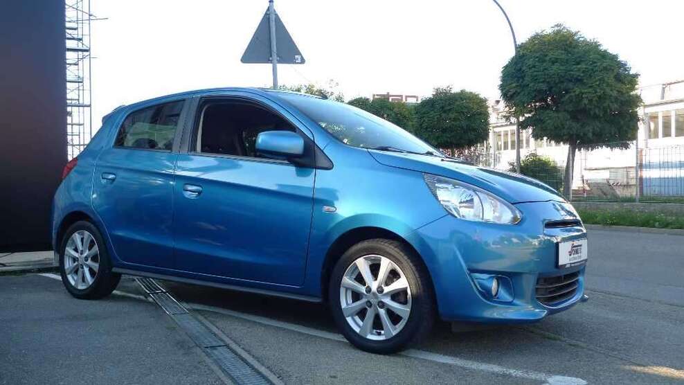 Mitsubishi Space Star 147.333 km 5.990 € Korntal-Münchingen 70825