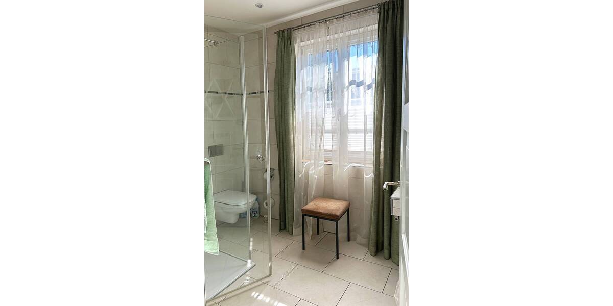Doppelhaushälfte Ludwigsburg Nord - 6 Zimmer, 225 m&sup2;, 1.150.000&euro; | Angebot:26751008
