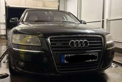 Audi A8 449.000 km 5.500 &euro; Stuttgart 70178