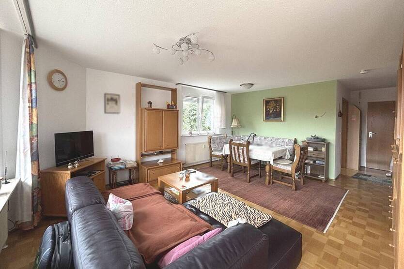 Frei werdende 3-Zimmer-Eigentumswohnung mit Balkon und Garage in S-Münster!