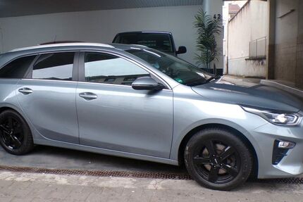 Kia ceed Sportswagon 106.000 km 12.490 &euro; Pforzheim 75172